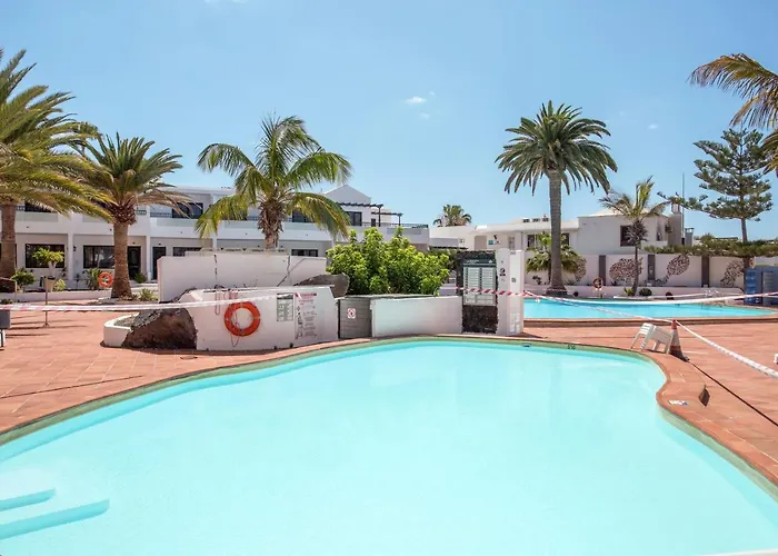 Sol Y Playa Apartment *